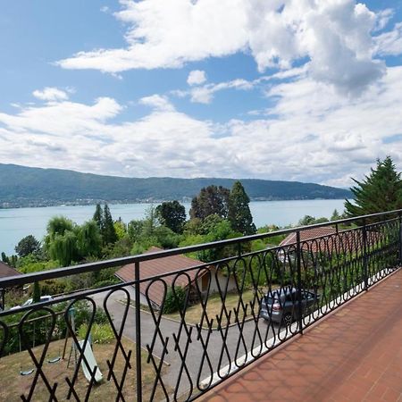 ヴェリエ・デュ・ラックT4 Avec Vue Imprenable Sur Le Lac D'Annecyアパートメント エクステリア 写真